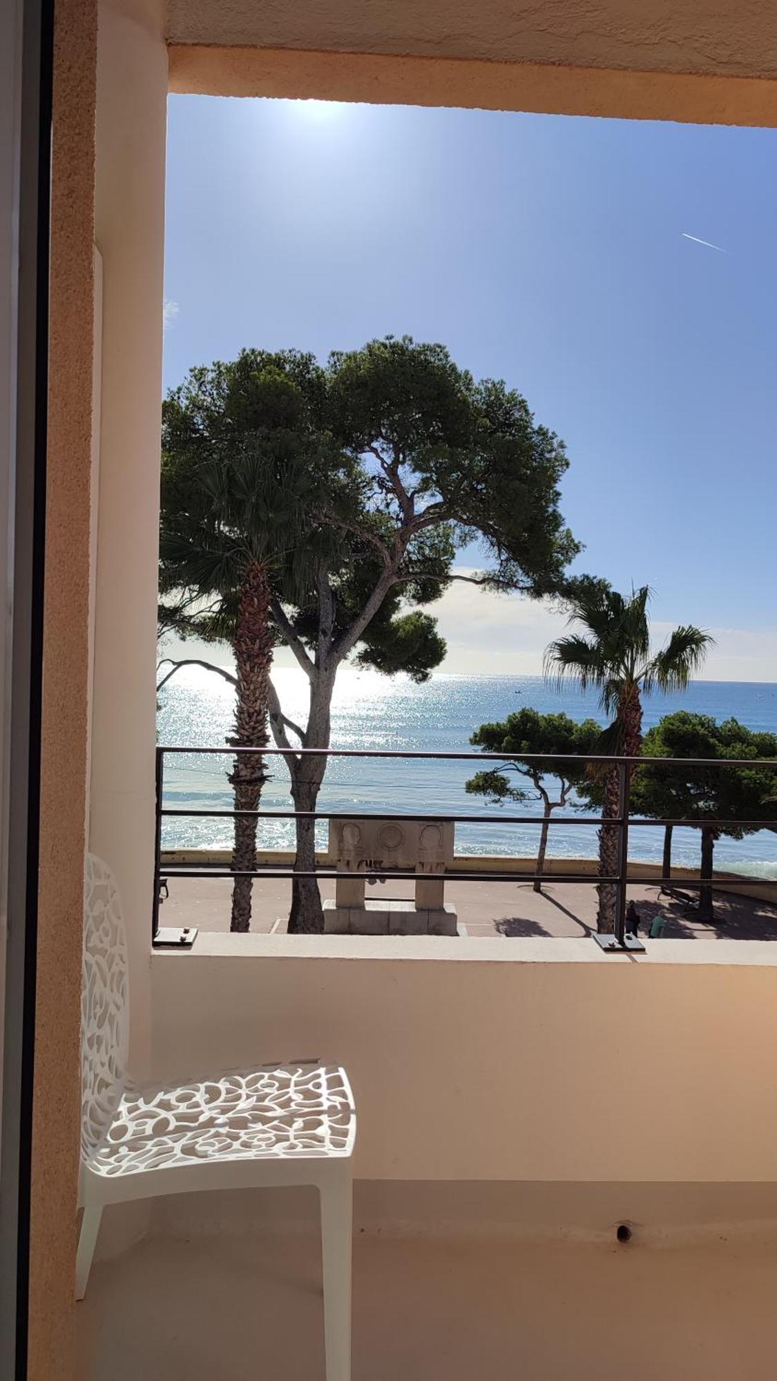 Hotel Restaurant Miramar L'Orchidee La Ciotat Eksteriør billede